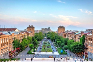 Walking Yerevan City Tour with 3 Brandy, 5 Wine & Gata