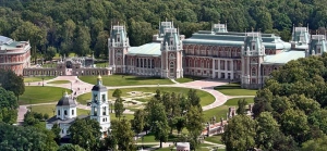 Moscow Estates and Parks