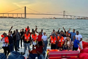 Croisière au coucher du soleil dans la baie de Maputo