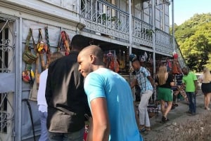 Maputo: City Walking Tour