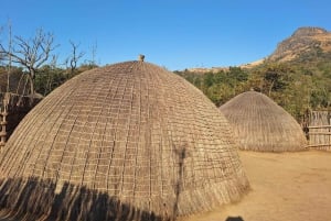 Maputo: Mantega Village Cultural Tour with Guide