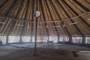 Maputo: Mantega Village Cultural Tour with Guide