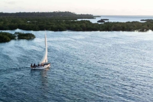 Tofo : expérience en boutre au lever ou au coucher du soleil