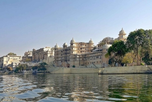 13 jours de visite du Triangle d'Or avec Udaipur, Mumbai et Goa