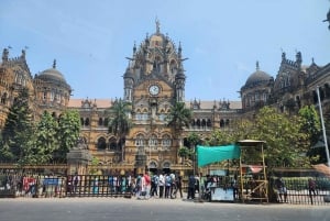 2-Day Jaipur & Mumbai Private Tour with Heritage Highlights