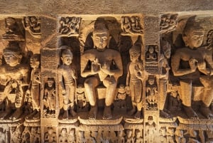 En dagstur til Ajanta- og Ellora-grottene med Bibi Ka Maqbara