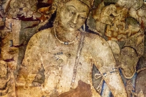 Ajanta- og Ellora-grotterne + Mumbais højdepunkter – 2-dages privat tur