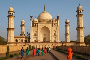 Tour privado de Aurangabad a Hampi, Badami, Ajanta y Ellora