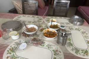 Authentic Mumbai: Home-Cooked Meal with a Local Host