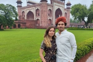 デリー、アグラ、ジャイプール：3日間プライベート・ゴールデン・トライアングルツアー