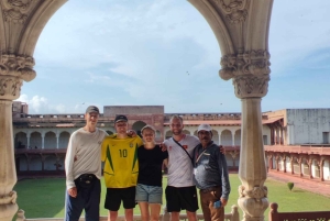 デリー、アグラ、ジャイプール：3日間プライベート・ゴールデン・トライアングルツアー