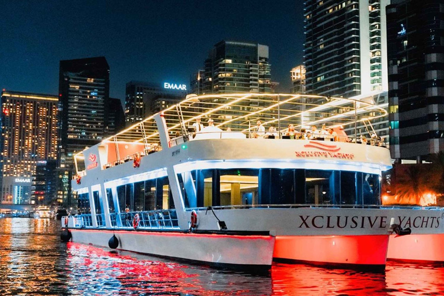 Dubai: Cruise bij zonsondergang of diner met live muziek en open bar