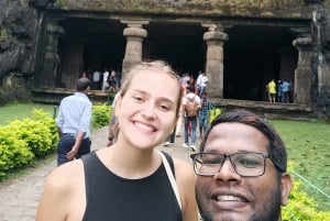 Elephantan luolat Yksityinen opas saarella