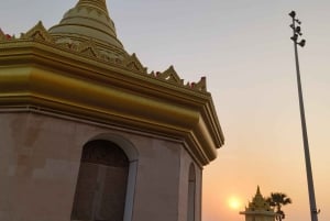 Poznaj Mumbaj - 'Starożytne jaskinie Kanheri i Złota Pagoda'