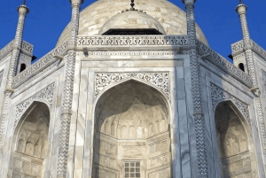 From Delhi : Same day Taj Mahal tour by car all inclusive