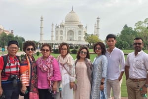 From Mumbai: Agra Sightseeing with Taj Mahal Sunrise