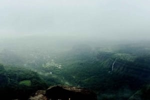 From Mumbai: Lonvala Hill Station & Tiger Point Private Tour