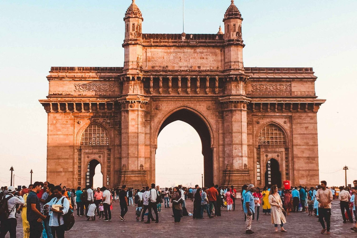 Fra Mumbai: Privat 12-dagers tur til gamle huler og Mughal Place