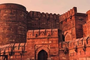 From Mumbai: Private Same-Day Delhi Heritage & Culture Tour