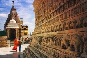 From Mumbai Private Same-Day Udaipur Tour by Flight