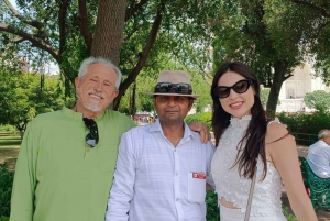 From Mumbai: Taj Mahal - Agra Tour with Entrance and Lunch