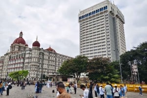 Von Pune: Mumbai – Tages-Städtetour mit dem Auto und Guide