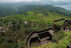 Excursion guidée d'une journée à Pawna-Lohagad-Lonavala au départ de Mumbai