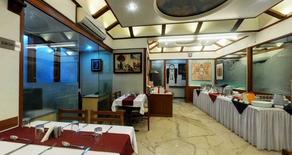 Hotel Regal Enclave