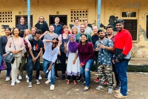 Inside Dharavi: ムンバイのスラム文化ツアーを紹介