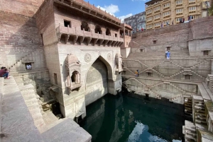 Old and New Mumbai Full or Hal Day Tour with Pickup