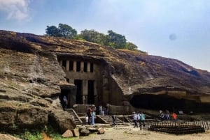 Visite des grottes bouddhistes de Kanheri