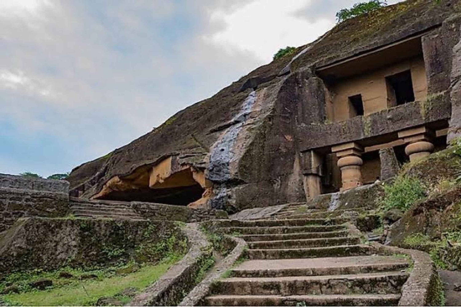 Excursão às Grutas de Kanheri e Safari do Leão e do Tigre