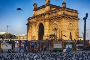 Mumbai: 2-tägige private Stadtführung mit dem Auto und Hotelübernachtung