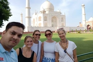 Mumbai: 3-dniowa prywatna wycieczka po mieście Agra z lotem