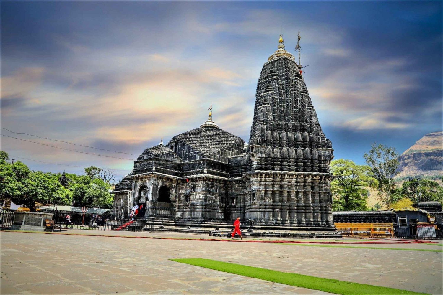 Mumbai: 4-Day Jyotirlinga Temples and Shirdi Tour
