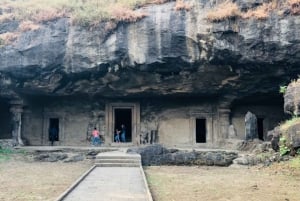 From Mumbai: Half-Day Elephanta Caves Tour with Ferry Ride