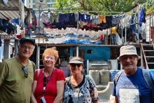 Mumbai: Dhobi Ghatin pesula ja Dharavin slummikierros paikallisten kanssa