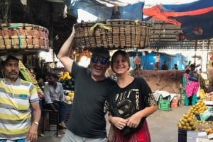 Bombaj: Najlepsza prywatna wycieczka kulinarna z lokalnym przewodnikiem