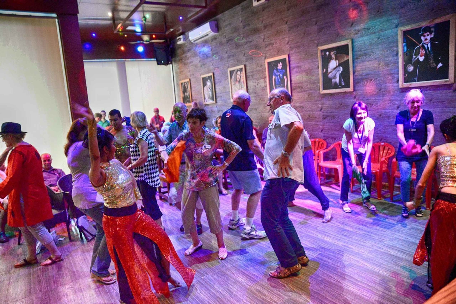 ムンバイ：ボリウッド スタジオ半日ツアー