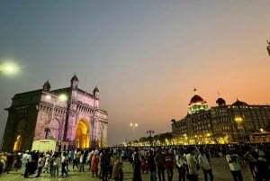 Mumbai By Night: Lights & Luminance