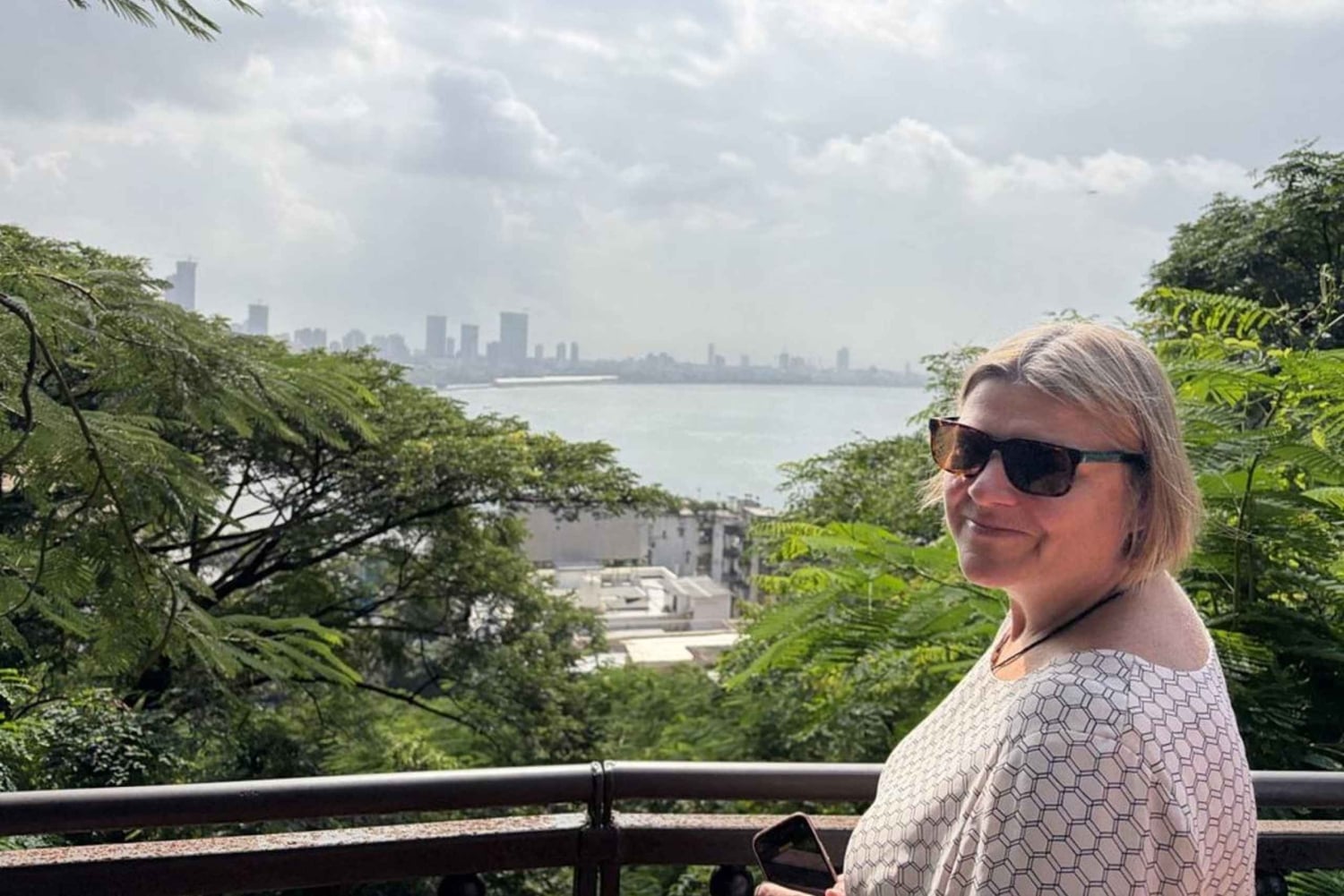 Passeio turístico pela cidade de Mumbai com nosso motorista especializado