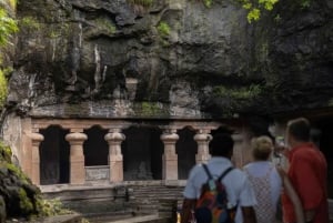 Mumbai City Sightseeing with Elephanta Caves Full Day Tour