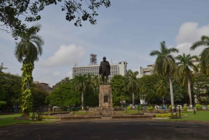 Mumbai City Tour with Ferry Ride and Dharavi Slum