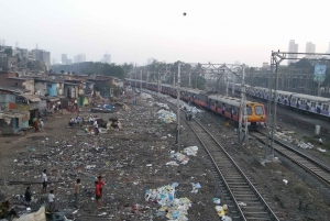 Mumbai: Dharavi slum, Dhobi Ghat og blomstermarked.
