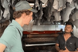 Mumbai Dharavi Slum Community Tour