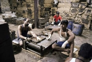 Mumbai Dharavi Slum Community Tour