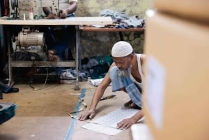 Mumbai: Dharavi Slum Guided Walking Tour by 1st Female Guide