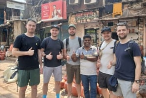 Mumbai: Dharavi Slum Tour mit ortskundigem Guide