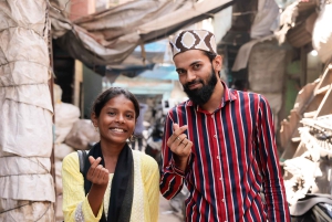 ムンバイ：初の女性ツアーガイドによるダラヴィスラム街ウォーキングツアー