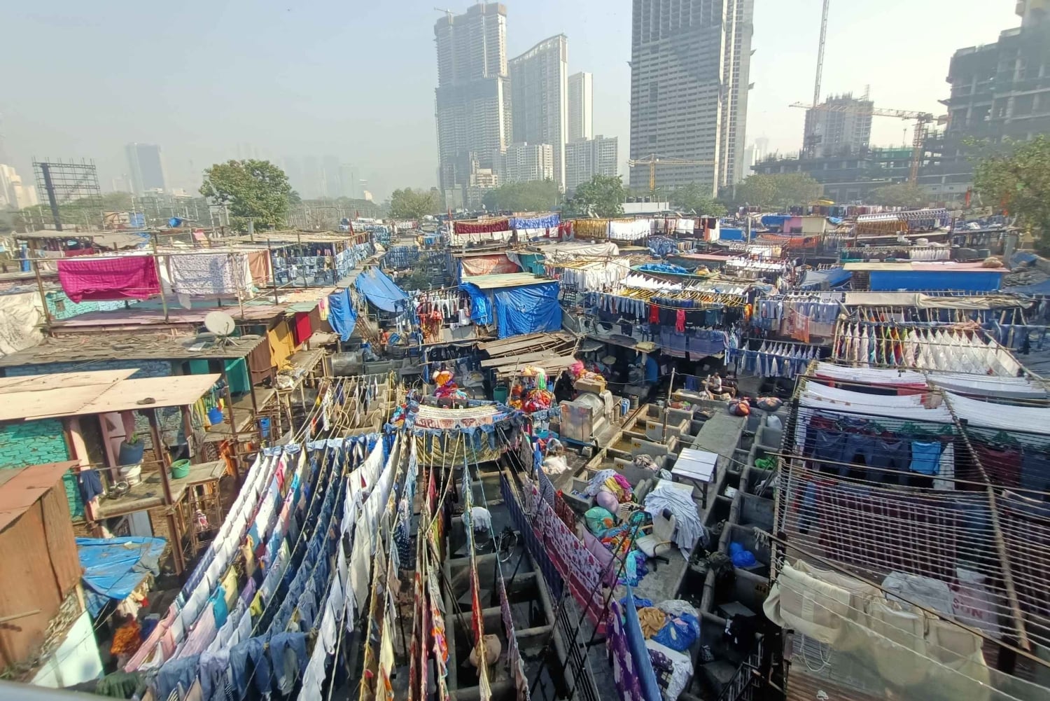 Bombay: Excursión a Dhobi Ghat con opciones de Dharavi y viaje en tren